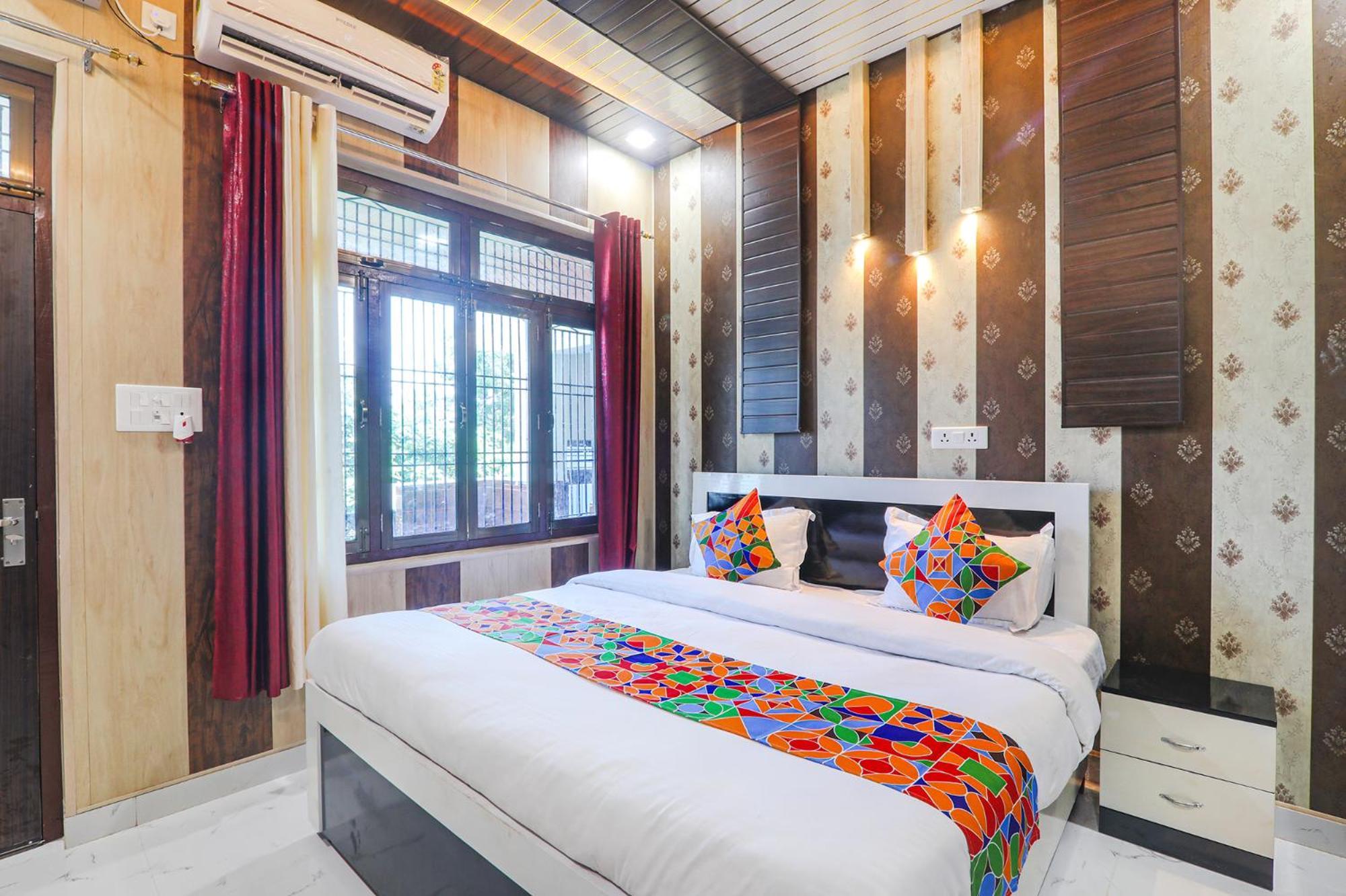 Fabhotel Uma Yugul Ayodhya Extérieur photo