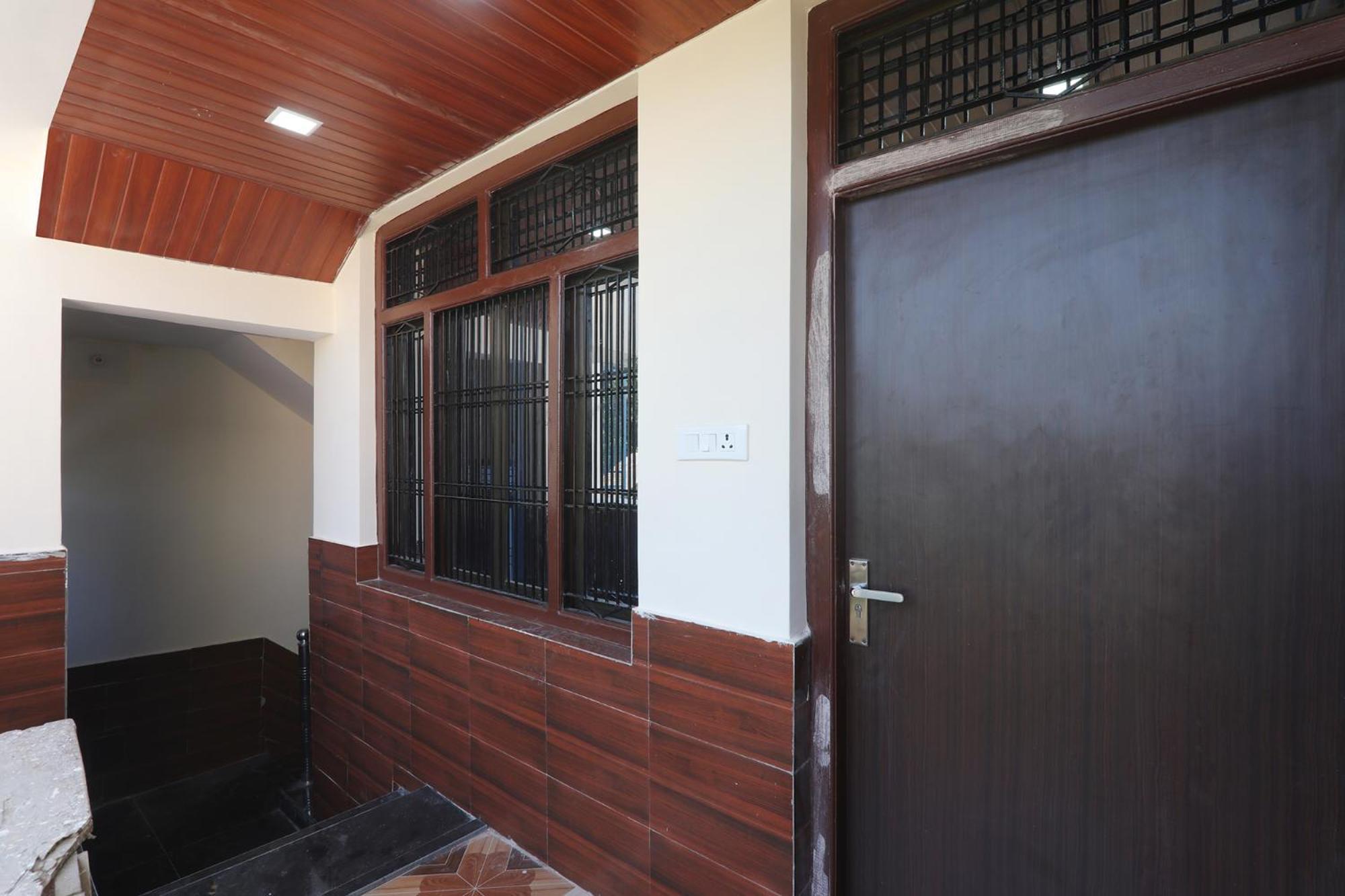 Fabhotel Uma Yugul Ayodhya Extérieur photo